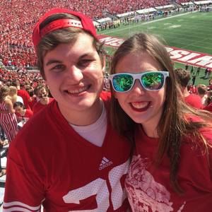 Meet your Posher, Tom